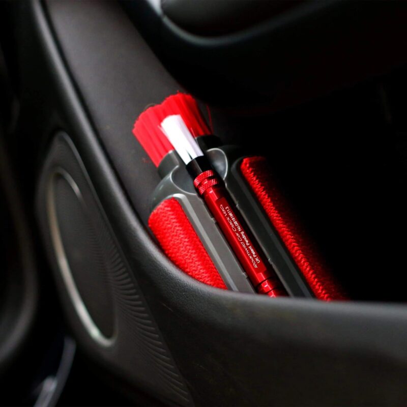 Roamwild Car Tidy | The Ultimate Car Interior Cleaning Brush And Accessory - Image 9