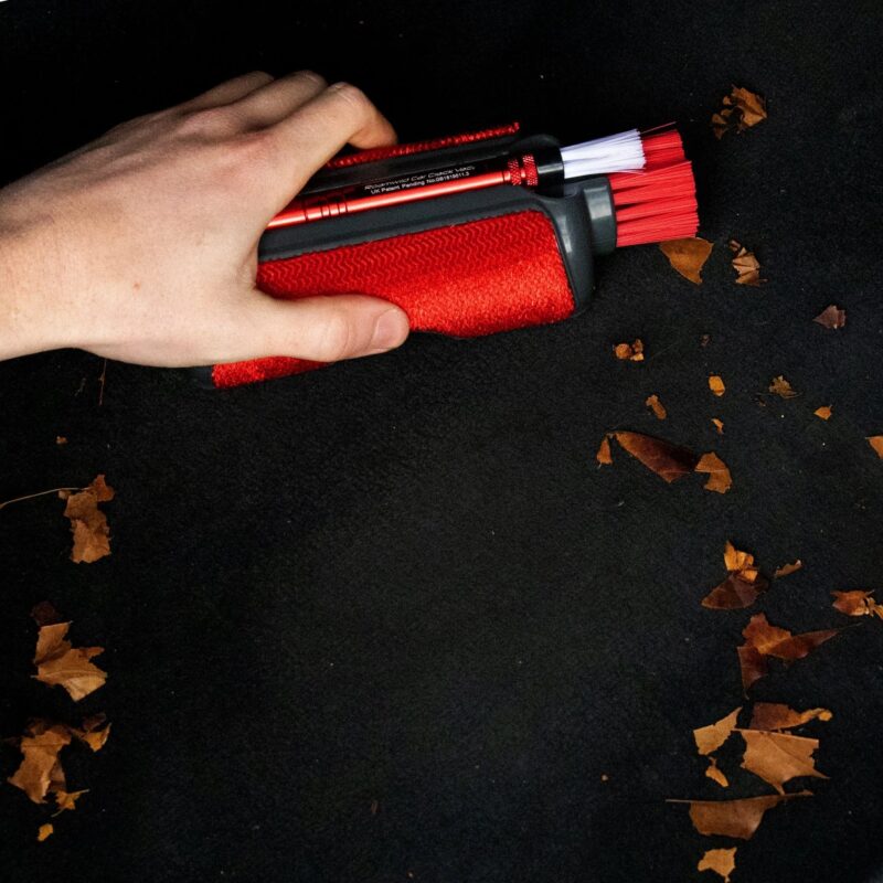 Roamwild Car Tidy | The Ultimate Car Interior Cleaning Brush And Accessory - Image 2